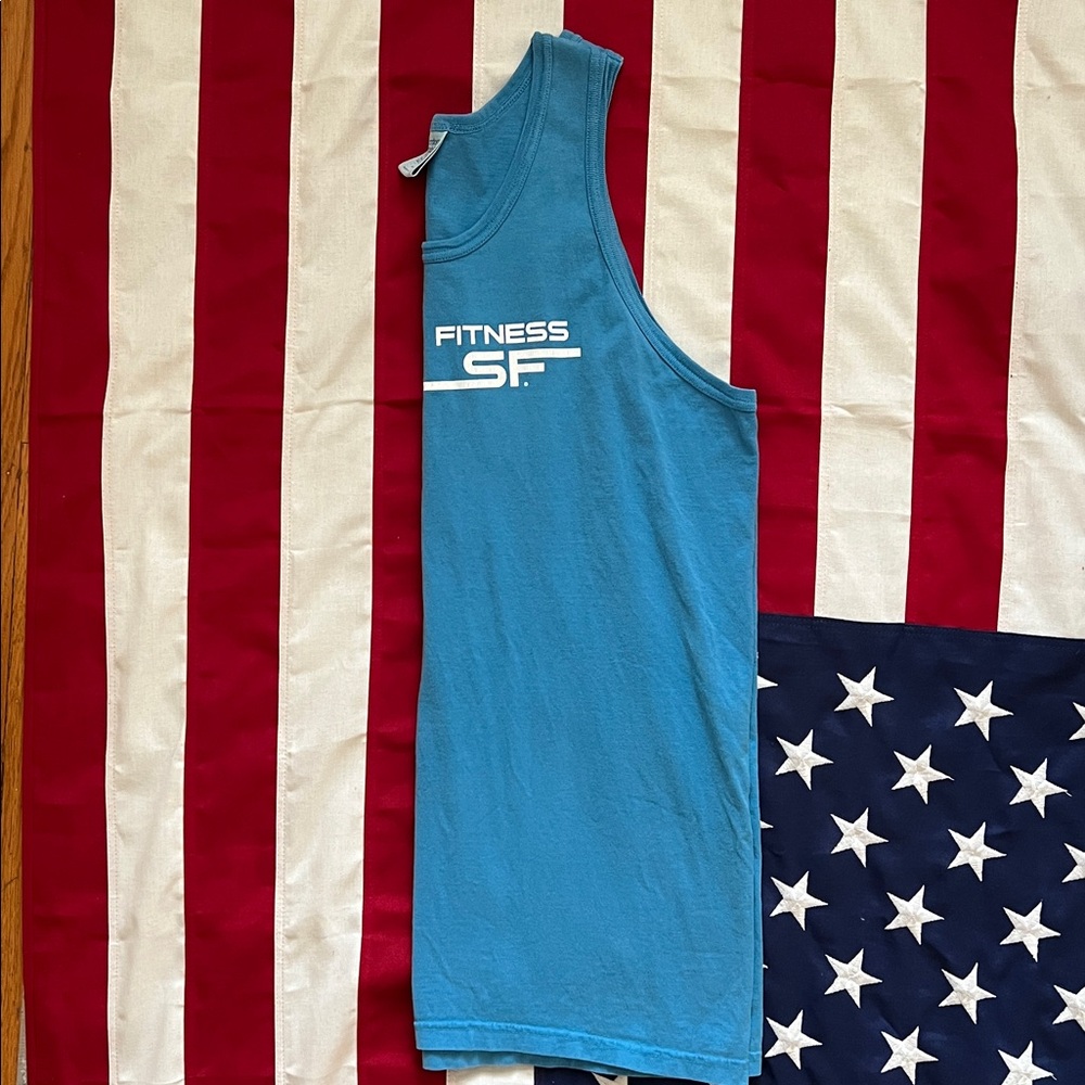 Gym Tank Top - Picture 6 of 6
